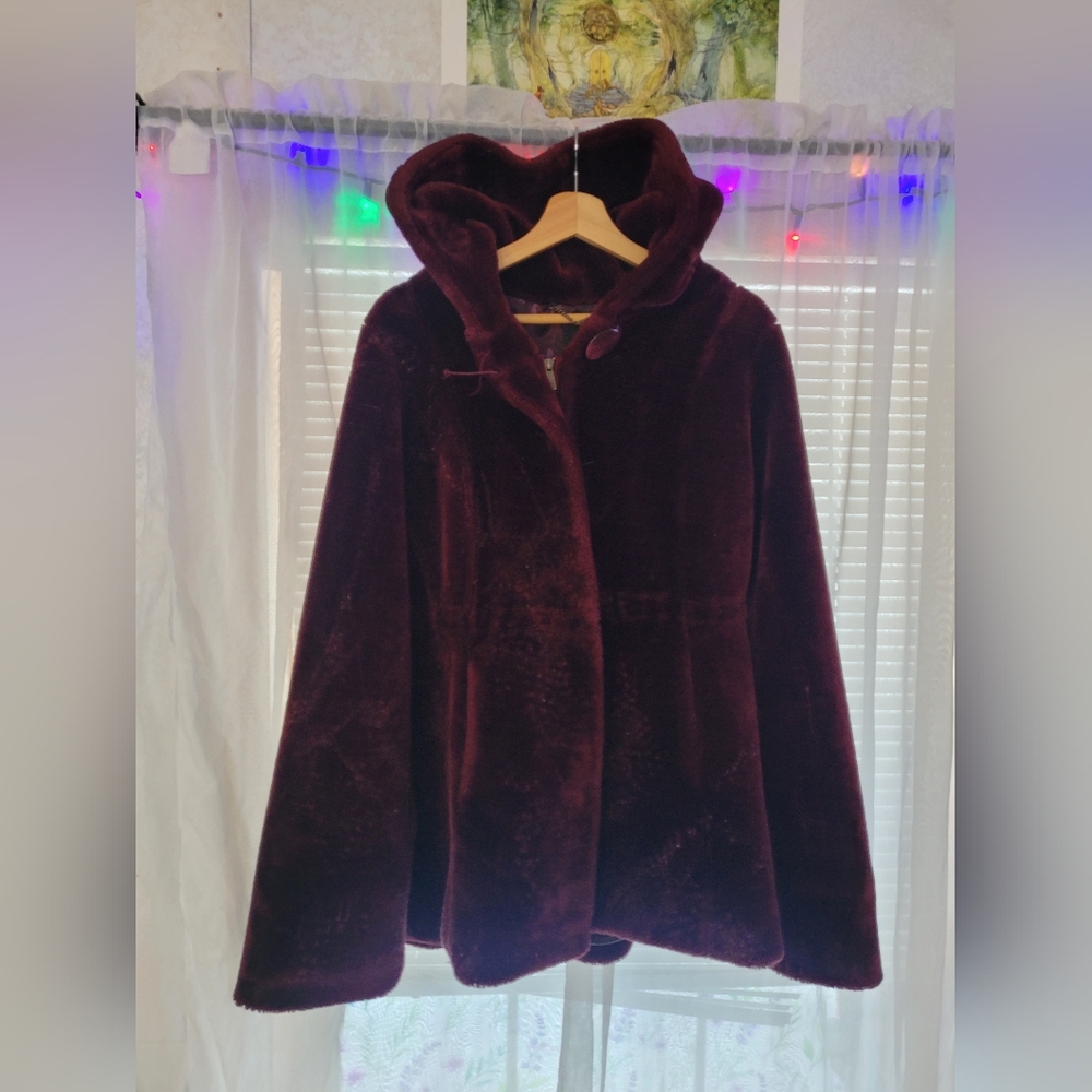 Dennis Basso Faux Fur Coat Size Medium Burgundy Oversized Woodland Hobbit Y2k